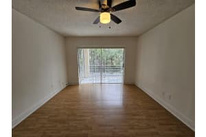 2800 Nw 56th Avenue E201, Lauderhill, Fl 33313, Lauderhill