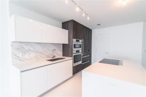 851 Ne 1st Avenue 3500, Miami, Fl 33132, Miami