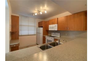 1721 Whitehall Drive 102, Davie, Fl 33324, Davie