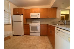 1721 Whitehall Drive, Davie, FL 33324 - MLS#F10549279