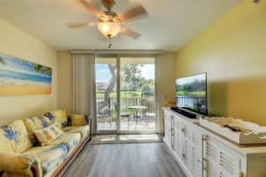 704 Villa Circle, Boynton Beach, FL 33435 - MLS#F10549284