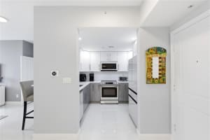 511 5th Avenue, Fort Lauderdale, FL 33301 - MLS#F10549305