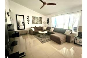 2301 33rd Street, Oakland Park, FL 33309 - MLS#F10549357