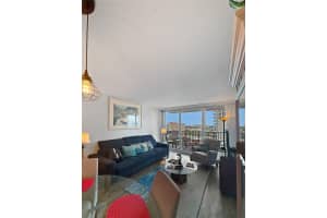 525 Ocean Boulevard, Pompano Beach, FL 33062 - MLS#F10549364