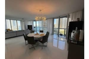 465 Brickell Avenue, Miami, FL 33131 - MLS#F10549394