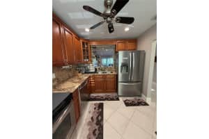 21217 Lago Circle, Boca Raton, FL 33433 - MLS#F10549396