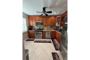 21217 Lago Circle, Boca Raton, FL 33433 - MLS#F10549396