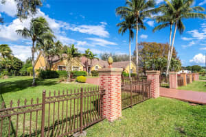 11301 3rd Street, Plantation, FL 33325 - MLS#F10549474