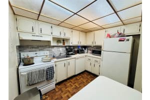 7300 17th Street, Plantation, FL 33313 - MLS#F10549488