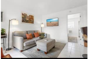 820 16th Avenue, Fort Lauderdale, FL 33304 - MLS#F10549496