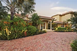 2525 21st Court, Fort Lauderdale, FL 33305 - MLS#F10549503