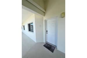 4401 Crystal Lake Drive, Deerfield Beach, FL 33064 - MLS#F10549521