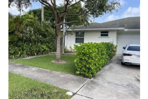 713 4th Street, Hallandale Beach, FL 33009 - MLS#F10549530