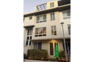 6651 105th Court, Doral, FL 33178 - MLS#F10549542