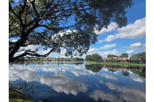 1001 Colony Point Circle, Pembroke Pines, FL 33026 - MLS#F10549560