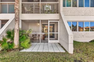 140 Lakeview Drive, Weston, FL 33326 - MLS#F10549583