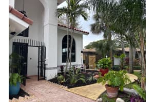 307 N Highland Drive, Hollywood, Fl 33021, Hollywood