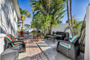 307 Highland Drive, Hollywood, FL 33021 - MLS#F10549584