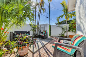 307 Highland Drive, Hollywood, FL 33021 - MLS#F10549584