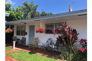 2325 Garfield Street, Hollywood, FL 33020 - MLS#F10549597