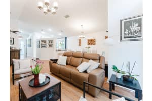 1104 116th Avenue, Coral Springs, FL 33071 - MLS#F10549616