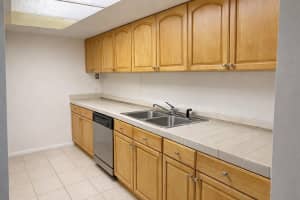 1294 White Pine Drive, Wellington, FL 33414 - MLS#F10549624