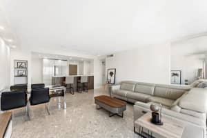 340 Sunset Drive, Fort Lauderdale, FL 33301 - MLS#F10549630