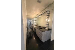 11201 15th Court, Miami, FL 33167 - MLS#F10549646