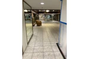 661 195th Street, Miami, FL 33179 - MLS#F10549693