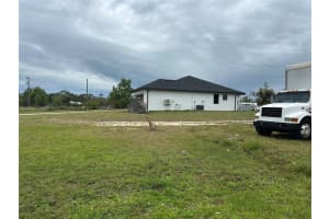 3401 Sand Road, Cape Coral, FL 33993 - MLS#F10549697