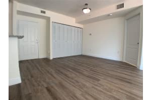 18335 68 Avenue, Hialeah, FL 33015 - MLS#F10549716