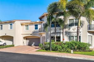 1865 Highland Grove Drive, Delray Beach, FL 33445 - MLS#F10549735