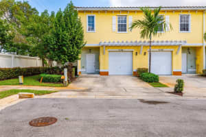 1134 Nw 40th Terrace, Lauderhill, Fl 33313, Lauderhill