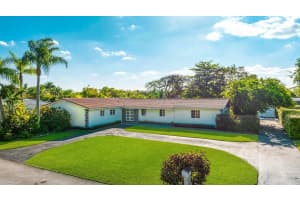 17020 83rd Court, Palmetto Bay, FL 33157 - MLS#F10549913