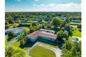 17020 83rd Court, Palmetto Bay, FL 33157 - MLS#F10549913