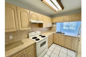 10006 Winding Lake Road, Sunrise, FL 33351 - MLS#F10549925