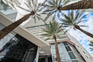 1300 Brickell Bay Drive, Miami, FL 33131 - MLS#F10549933