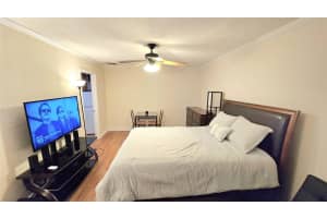 536 45th Street, Oakland Park, FL 33309 - MLS#F10549951