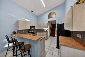 693 46th Avenue, Deerfield Beach, FL 33442 - MLS#F10549978