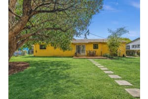 2285 195th Street, Miami Gardens, FL 33056 - MLS#F10550019