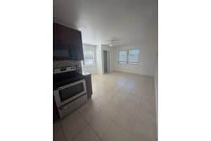 820 L Street, Lake Worth Beach, FL 33460 - MLS#F10550025