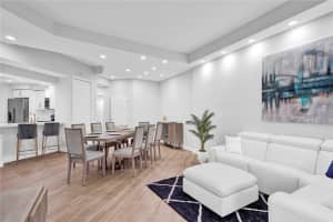 7484 La Paz Boulevard 101, Boca Raton, Fl 33433, Boca Raton