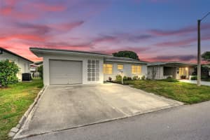 4953 48 Avenue, Tamarac, FL 33319 - MLS#F10550056