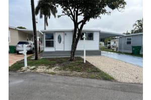 1720 Sw 85th Avenue, Davie, Fl 33324, Davie