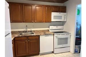 8000 Colony Circle, Fort Lauderdale, FL 33321 - MLS#F10550058