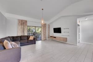 10511 10th Street, Plantation, FL 33322 - MLS#F10550069