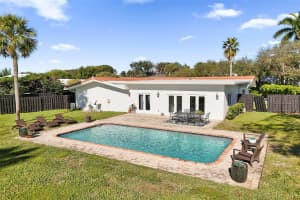 26 Cayuga Road, Sea Ranch Lakes, Fl 33308, Sea Ranch Lakes