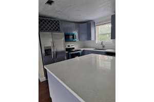 730 67th Terrace, Pembroke Pines, FL 33023 - MLS#F10550141