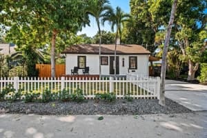 713 Ne 17th Road, Fort Lauderdale, Fl 33304, Fort Lauderdale
