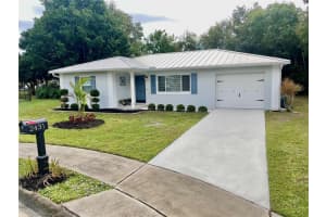 2431 4th Place, Vero Beach, FL 32962 - MLS#F10550202